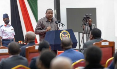 What Uhuru Told Journalists During Tour Of Uhuru Gardens