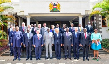 Ruto, Uhuru Meet US Delegates [PHOTOS]