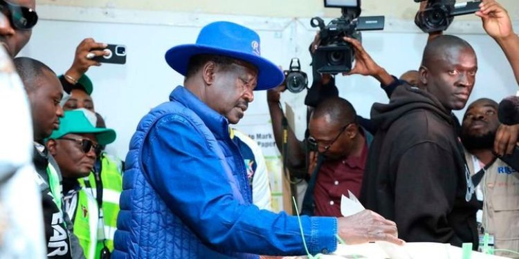 Blow To Raila As IEBC Suspends Vote Tallying In Nairobi Polling Station