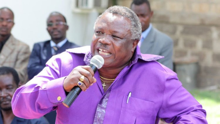 Atwoli Urges Politicians To Work With Ruto