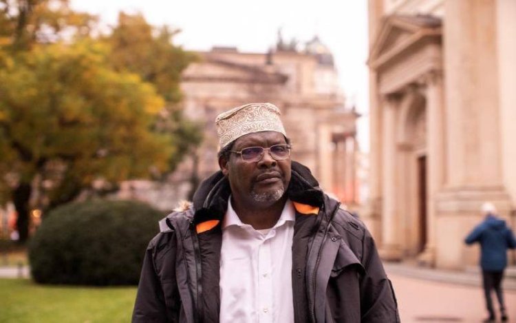 Kenyans Force Miguna To Change His Homecoming Date