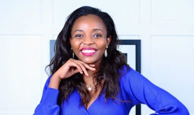 Former Standard Columnist Wins Award