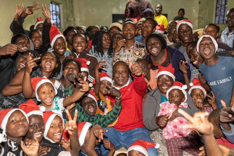 Uhuru Surprises Children With Gifts Days To Christmas [PHOTOS]