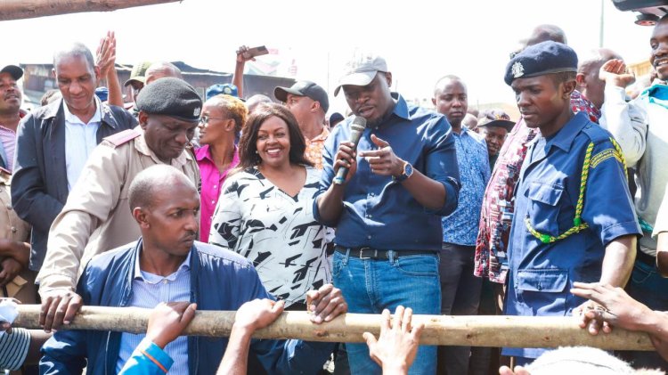 Sakaja Donates Ksh2.4M To Gikomba Traders After Fire Outbreak