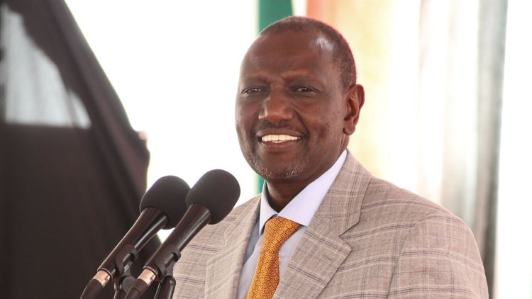 Why Ruto Suddenly Paused His Speech For 3 Minutes [VIDEO]