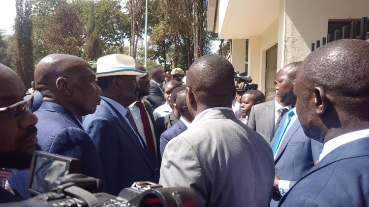 Matiang'i Grilling: Watch Raila Odinga Infuriated At DCI Headquarters [VIDEO]
