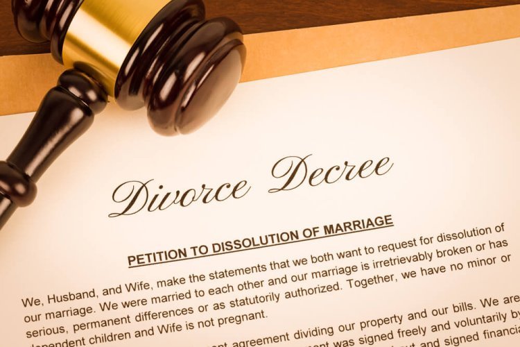 DENVER B: Would The Divorce Rate Reduce If Men Didn’t Lose Everything?