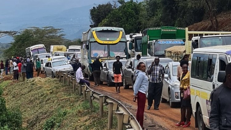 KeNHA Issues Update On Dangerous Cracks Along Mai Mahiu-Narok Road