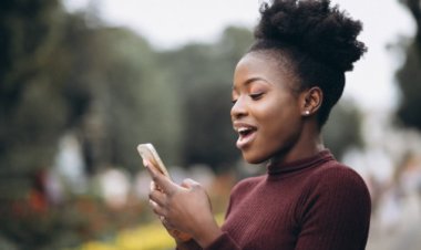 Asking For Money: 13 Red Flags To Look Out For While Dating Online