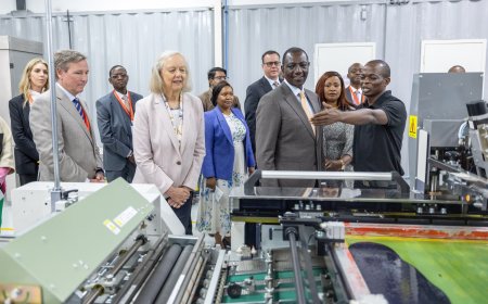 Ruto Bags Ksh1.5 Billion Deal With US To Boost Clothes Industry
