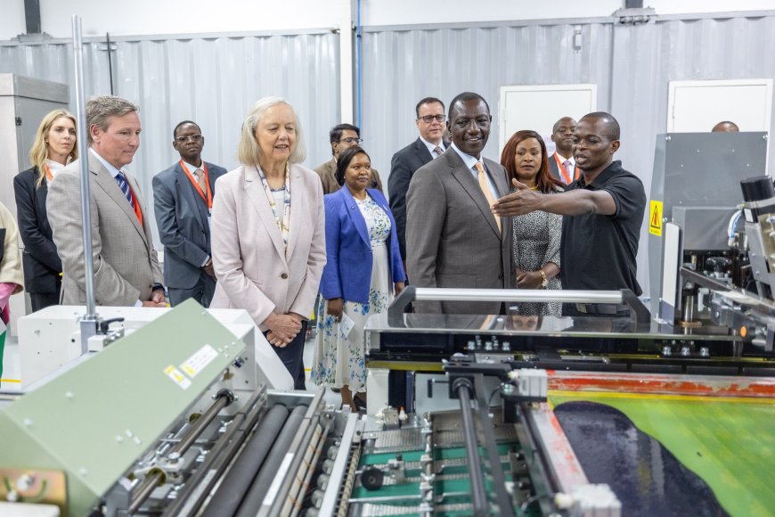 Ruto Bags Ksh1.5 Billion Deal With US To Boost Clothes Industry