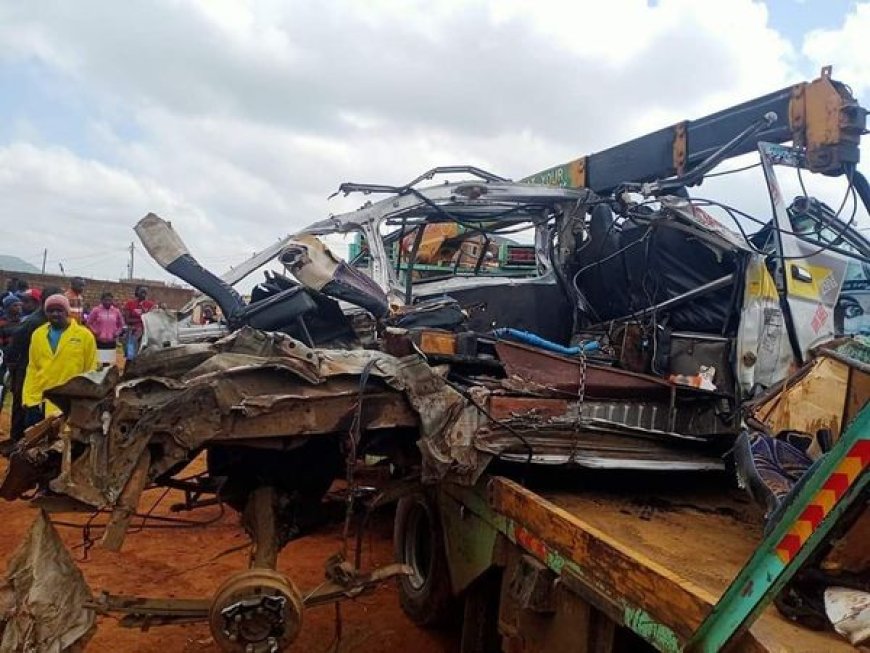 10 Killed After Trailer Collides With Matatu At Mai Mahiu