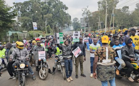 Pro-Govt Protesters On Boda Bodas Take To Nairobi Streets [PHOTOS]