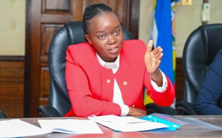 WATCH: Angry Patients Disrupt CS Deborah Barasa's Presser Over SHA