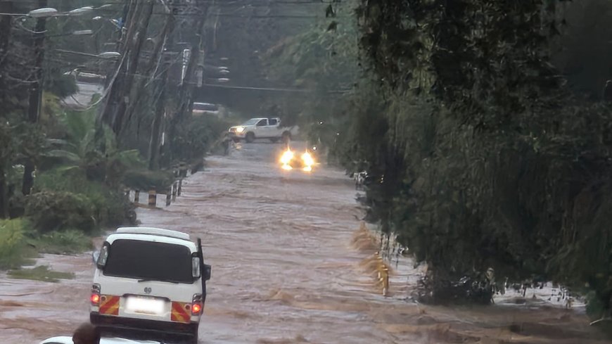 Nairobi County Starts Forcefully Evicting Residents & Demolishing Buildings After Floods In CBD