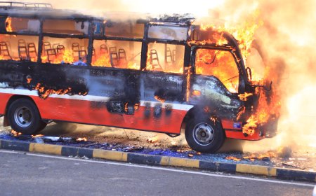 Super Metro Matatu Set On Fire Along Thika Road