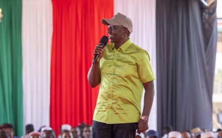 WATCH: Security Scare As Man Storms Podium During Ruto’s Speech